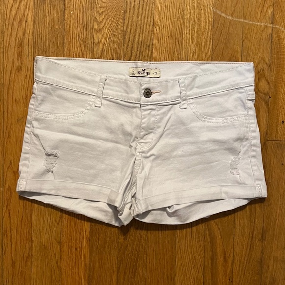 Hollister Distressed White Jean Shorts - Picture 1 of 3